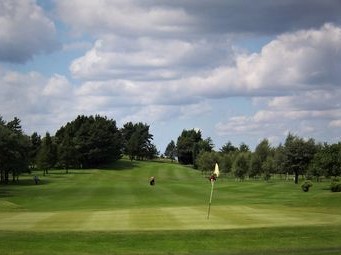 normal_hole13-green-fairway (2)